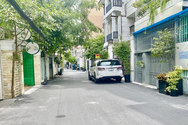 Bán nhà hẻm xe tải - Khu VIP Lê Văn Sỹ Quận 3, DT 115m², Nở hậu tài lộc - 9.9 TỶ