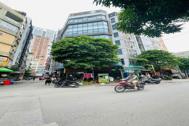 CÓ 1 0 2 MẶT CHỢ, MẶT PHỐ MỖ LAO _KINH DOANH SẦM UẤT Diện tích 100m, 25 Tỷ.mặt tiền: 7m