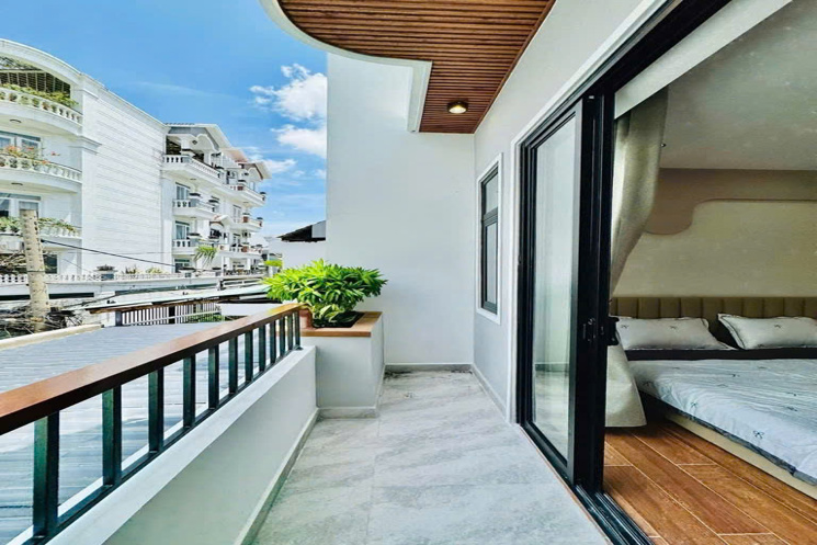 XE TẢI THÔNG, Ô TÔ NGỦ TRONG NHÀ - GẦN 60M2 - A4 - 2 TẦNG MỚI - 3 PN TẶNG FULL NỘI THẤT XỊN