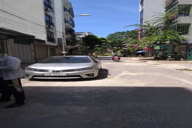 Bán Đất dịch vụ Vạn Phúc, Thanh Bình 48m, vỉa hè, ô tô tránh 15.8 tỷ