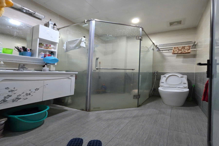 Bán nhà Cổ Linh 50m 5 tầng ô tô kinh  doanh giá 13.8 tỷ