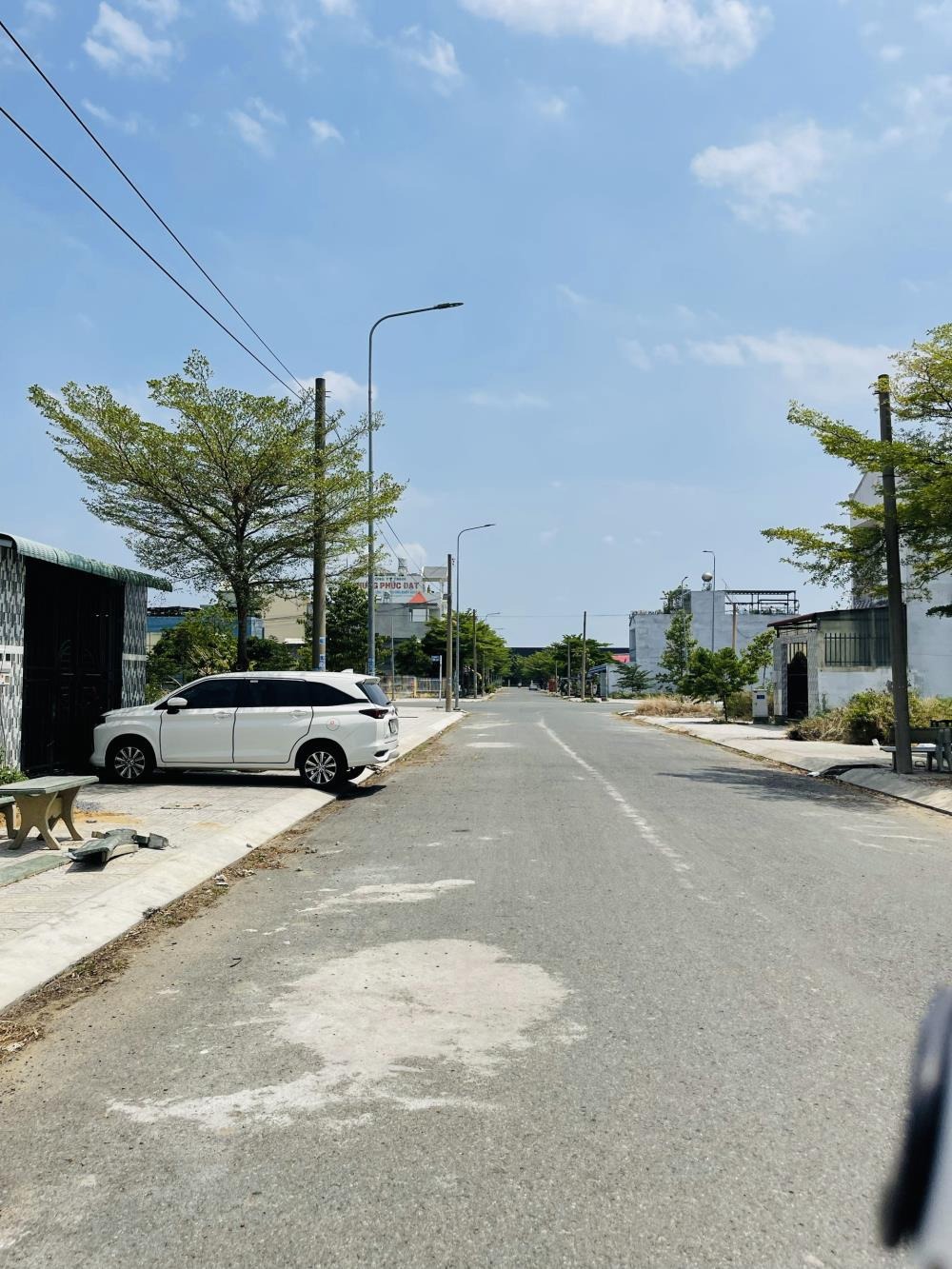 Bán Nền Đất Thổ Cư 105m2 - Vị Trí Đắc Địa, Giá Tốt - Gần Chợ, Trường Học