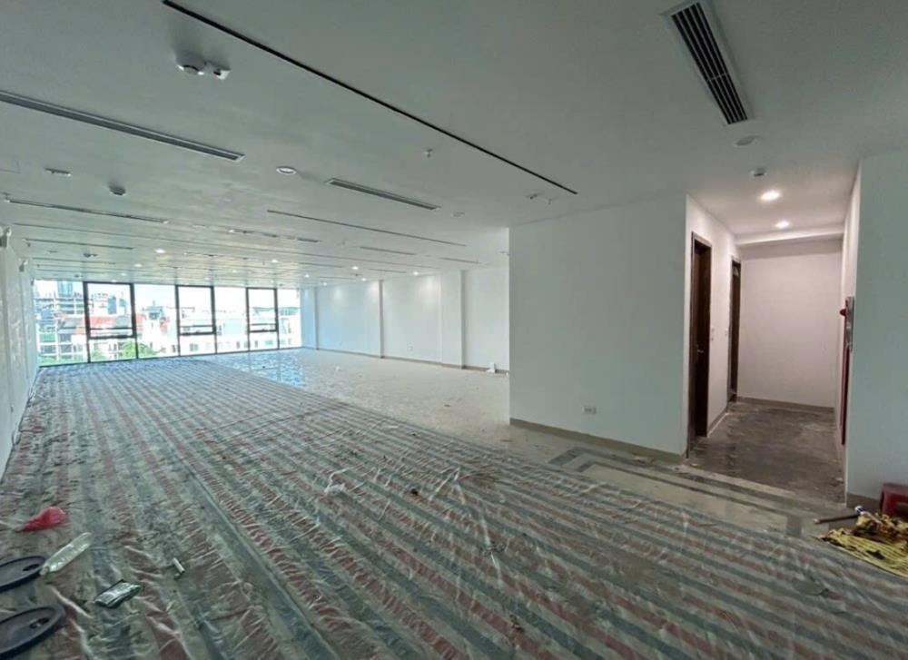 Siêu phẩm 200m2 9 tầng, lô góc 2 mặt tiền, tòa nhà 8 tầng 1 hầm - Trịnh Đình Cửu