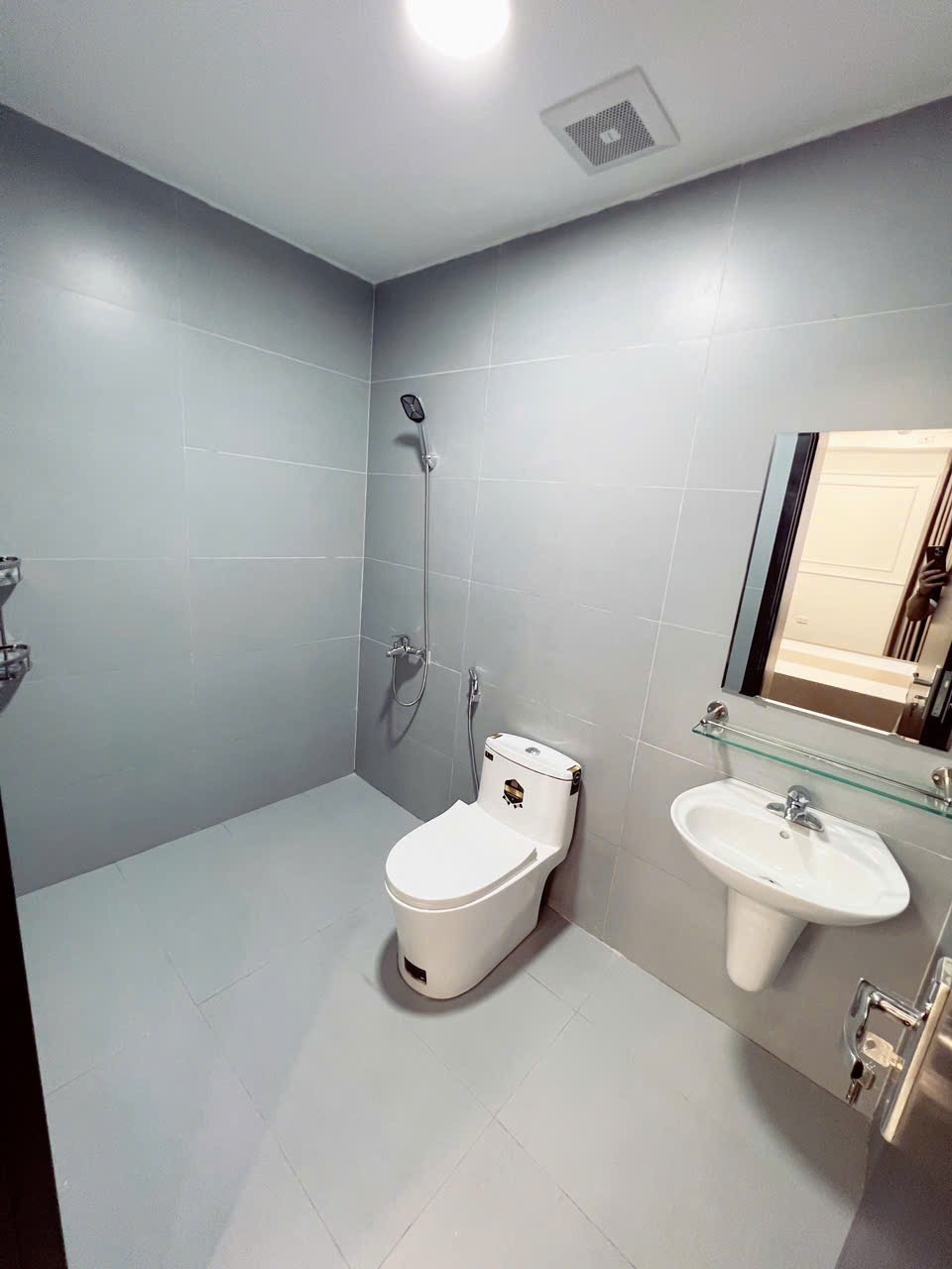 Chung Cư Thành Thái: Căn 86m² Full Nội Thất, View Công Viên, Giá 7.3 Tỷ
