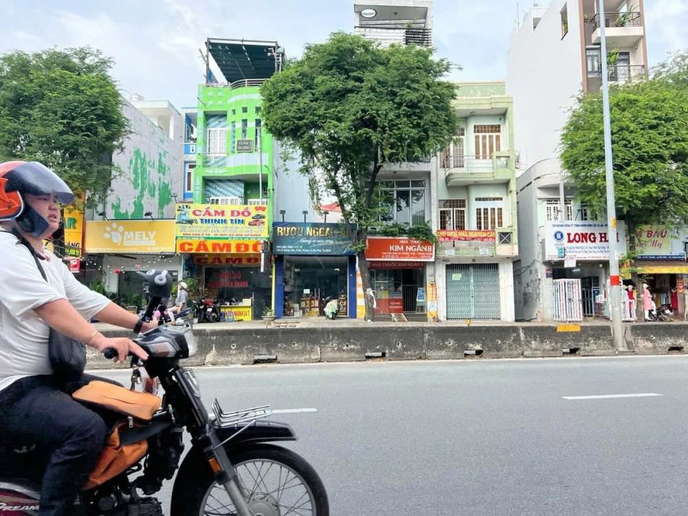 Mặt Tiền Lê Trọng Tấn - Dòng Tiền 20tr/tháng - Vị Trí Vàng Đầu Tư