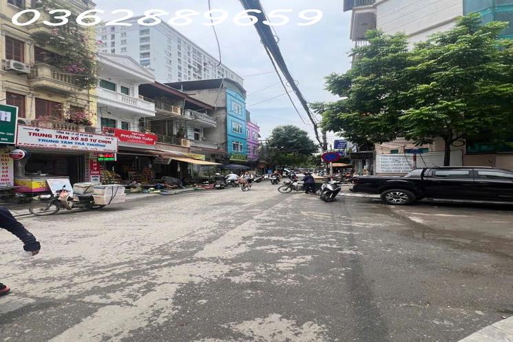 BÁN  NHÀ RÁCH nhưng vị trí VÀNG _XUÂN LA TÂY HỒ_100 M 4 TẦNG,VỈA HÈ KINH DOANH ,OTO TRÁNH.GIÁ