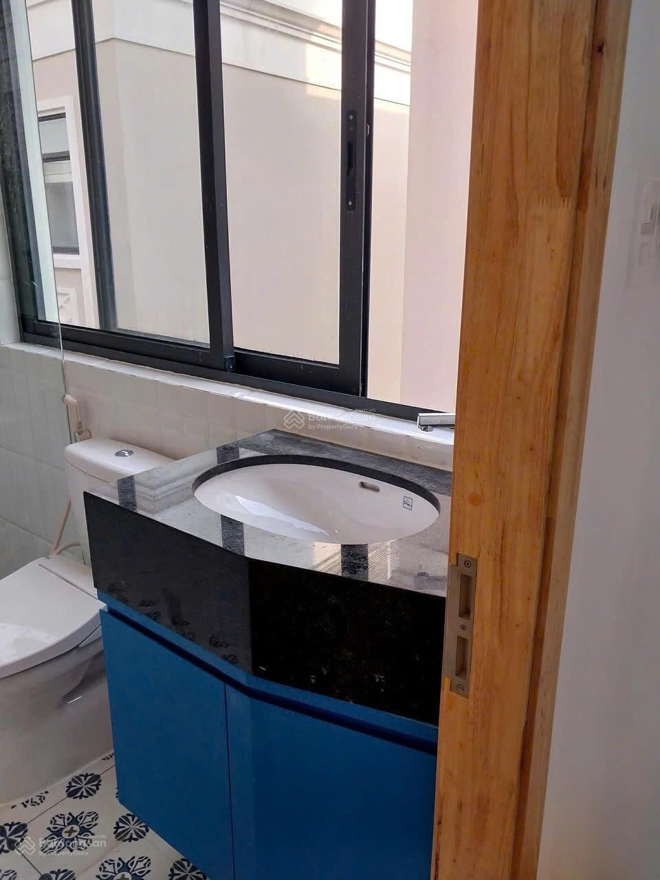 Cho Thuê Nhà Phố VinHomes Grand Park Quận 9 - 5 Tầng, Đầy đủ tiện nghi