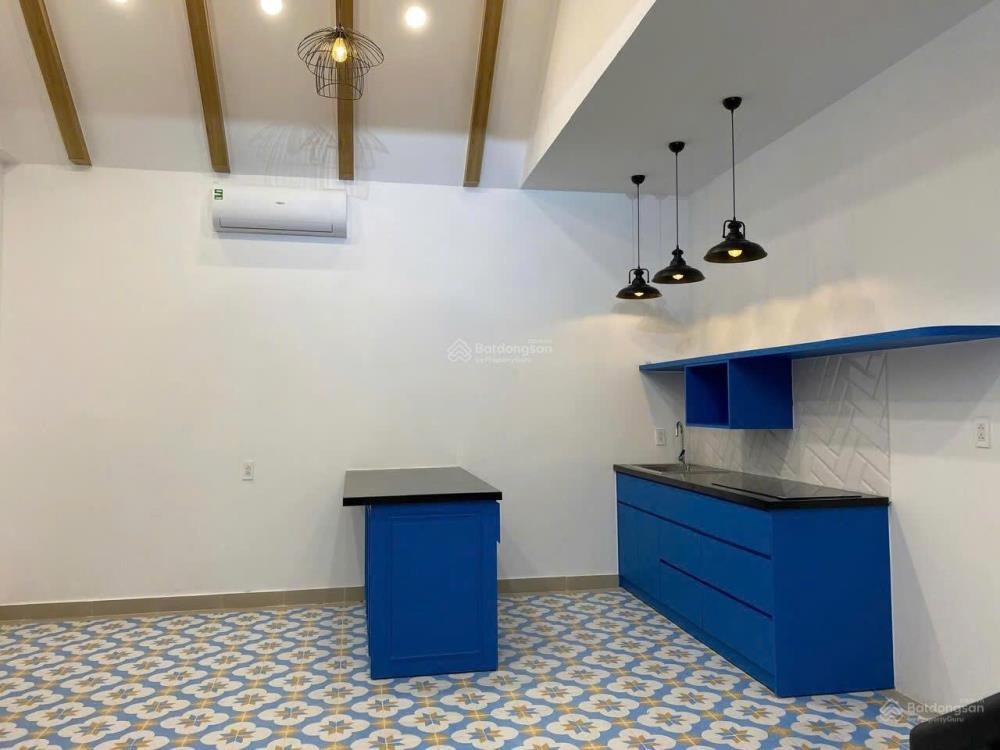 Cho Thuê Nhà Phố VinHomes Grand Park Quận 9 - 5 Tầng, Đầy đủ tiện nghi