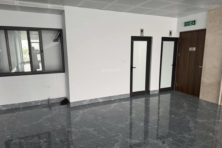 Chính chủ cho thuê làm văn phòng, cho thuê 4 tầng, 130m2/tầng