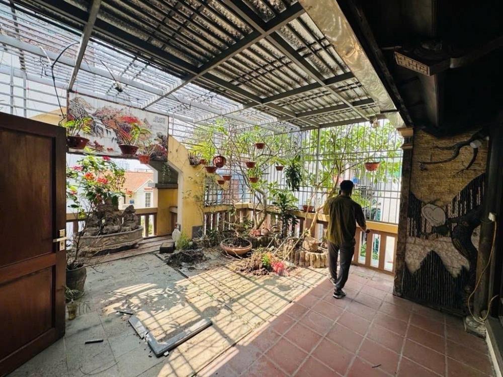Bán nhà Tây Hồ - Vị trí Vàng, 3 Mặt Ngõ, 92m² - 16 tỷ