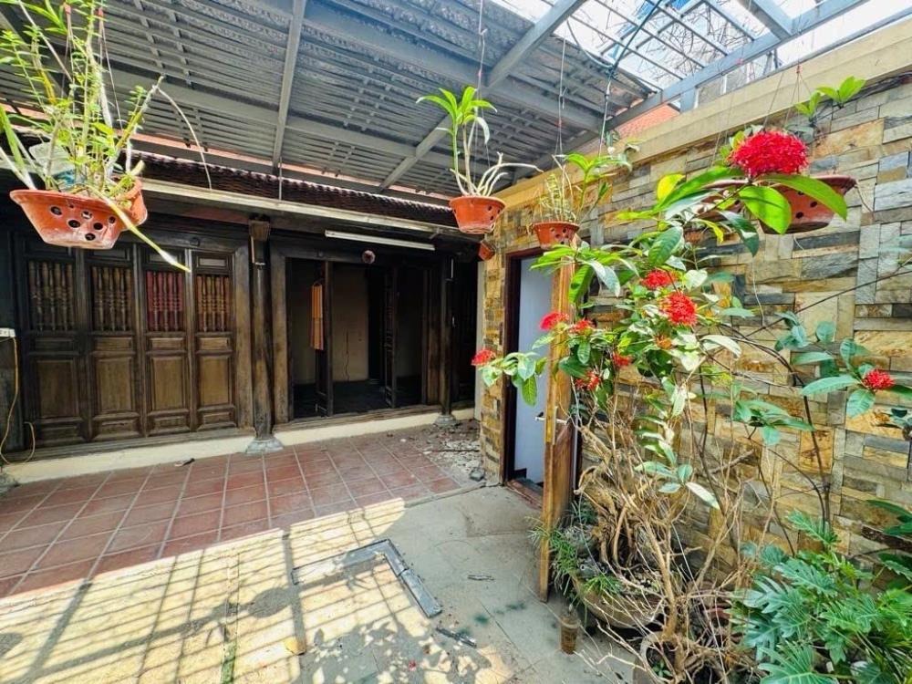 Bán nhà Tây Hồ - Vị trí Vàng, 3 Mặt Ngõ, 92m² - 16 tỷ