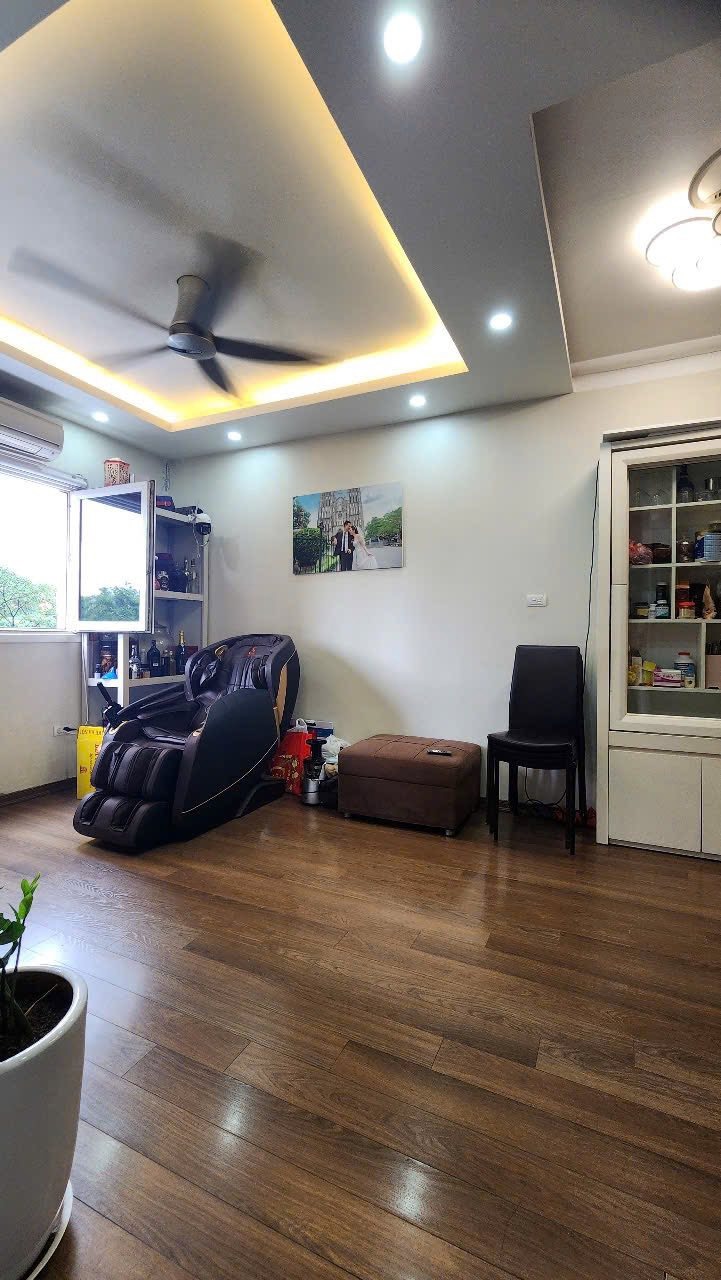 Căn hộ 2PN full nội thất, view đẹp tại KĐT Nghĩa Đô - Giá 4.99 tỷ