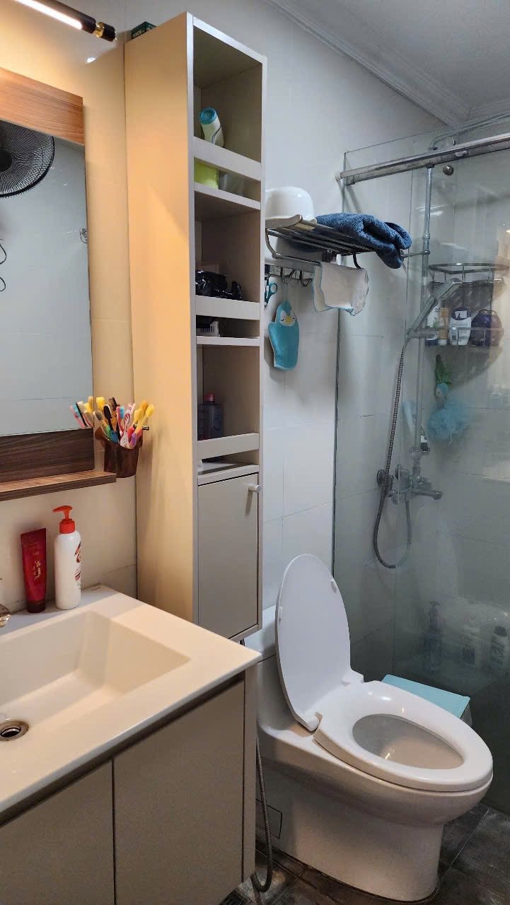 Căn hộ 2PN full nội thất, view đẹp tại KĐT Nghĩa Đô - Giá 4.99 tỷ
