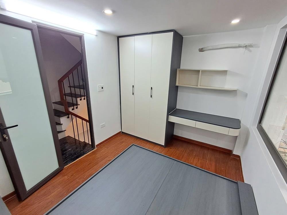 Lệnh Cư Khâm Thiên - Nhà 5 Tầng, Full Nội Thất, Giá Tốt