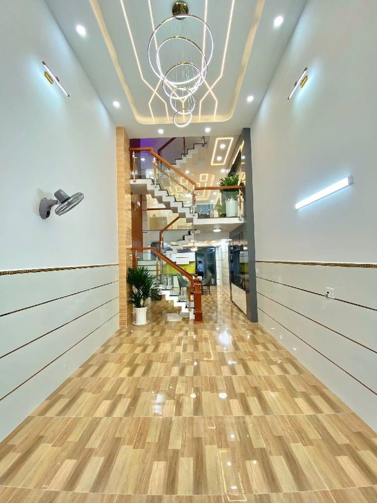 Bán nhà Tân Phú 76m2, 3 tầng, 8.9 tỷ - Vườn Lài, Hẻm Xe Hơi