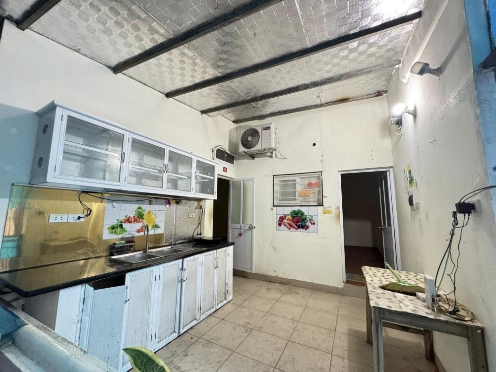Bán nhà mặt tiền, chợ Khâm Thiên - 45m2 - 2 tầng - 3.5m - Giá 6.45 tỷ
