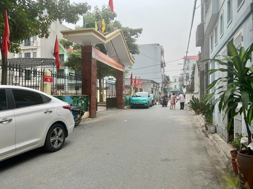 Bán Đất Cống Thôn, Gia Lâm: Ngõ Ô Tô, Kinh Doanh Tốt - Giá Tốt
