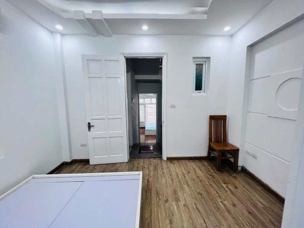 Bán nhà riêng Đống Đa: 40m2, 5 tầng, MT 4.1m - Vị trí đẹp, Giá 8.4 tỷ