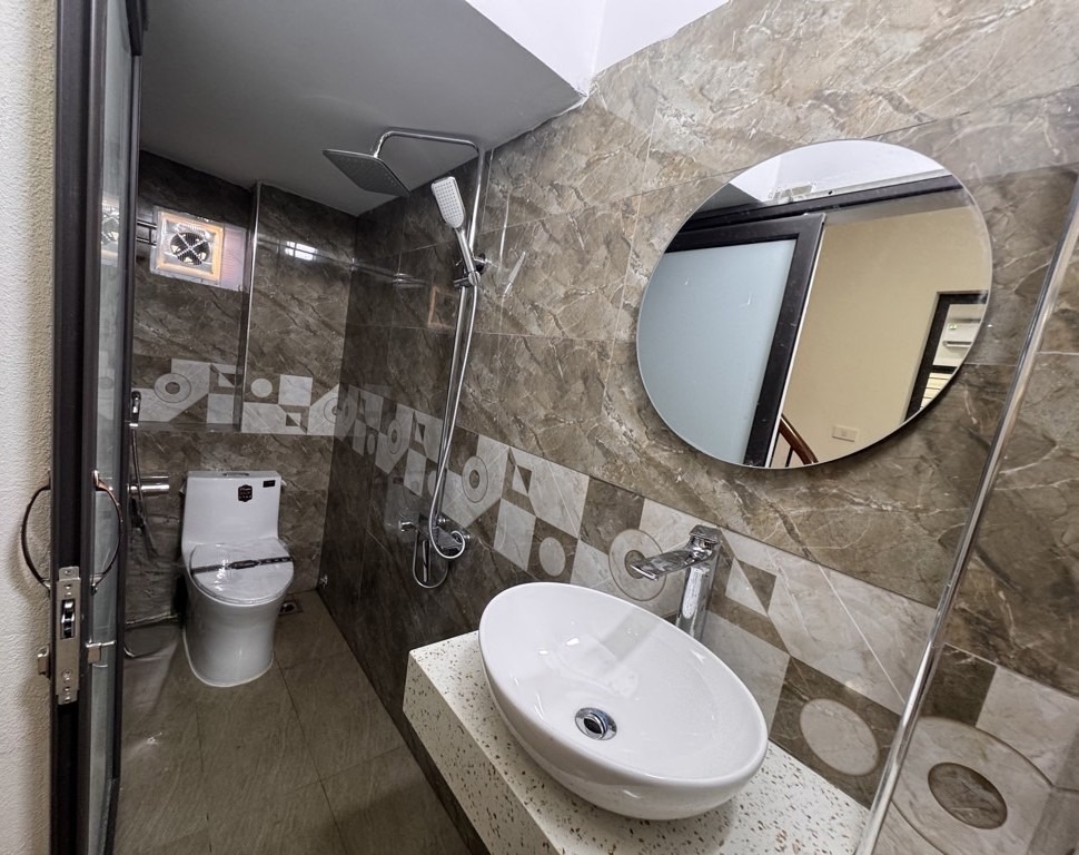 Nhà Góc Mai Hương - Full Nội Thất - 45m Bạch Mai - 6.5 tỷ