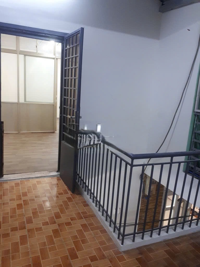 🏡 Cho Thuê Nhà Nguyên Căn Bình Thạnh 2 Tầng, 2 Phòng Ngủ - Giá 9 Triệu/Tháng