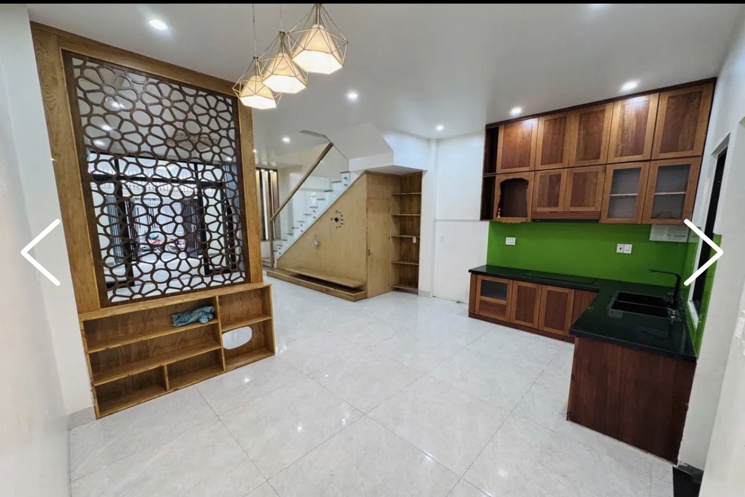 Nhà 3 tầng kiệt oto 5m Nguyễn Công Trứ , vừa ở vừa có dòng tiền 21tr/tháng