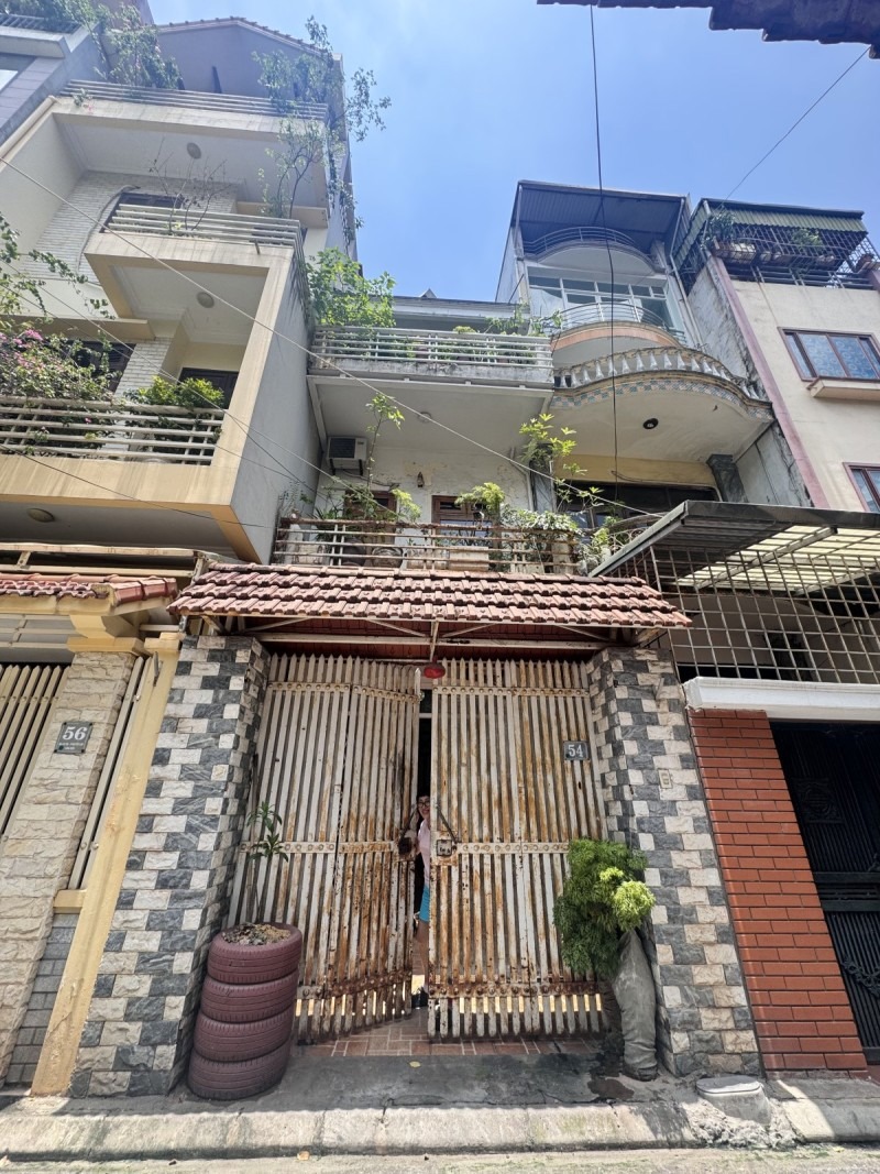 Bán nhà Nguyễn Sơn, Long Biên - 66m² 3 Tầng, Ô Tô Tránh - Giá 16 Tỷ