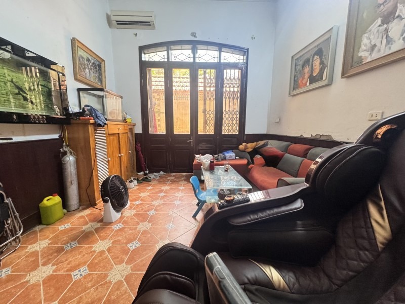 Bán nhà Nguyễn Sơn, Long Biên - 66m² 3 Tầng, Ô Tô Tránh - Giá 16 Tỷ