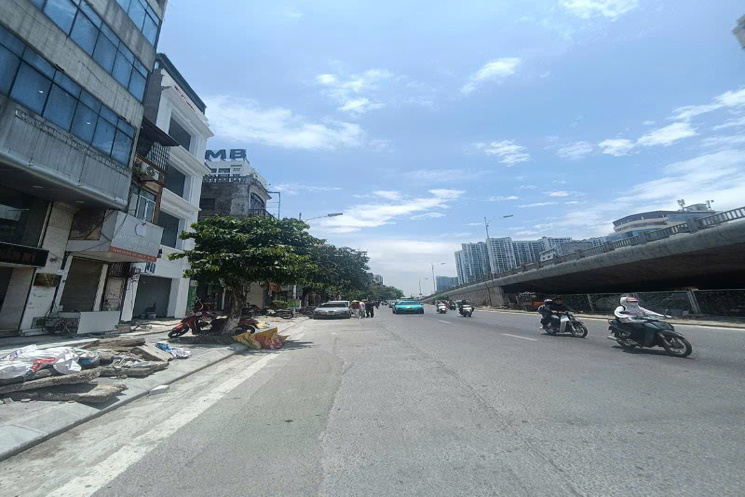 MẶT PHỐ MINH KHAI – LÔ GÓC 2 THOÁNG – 52m² – MT 5.7m – THANG MÁY – 39,5 TỶ