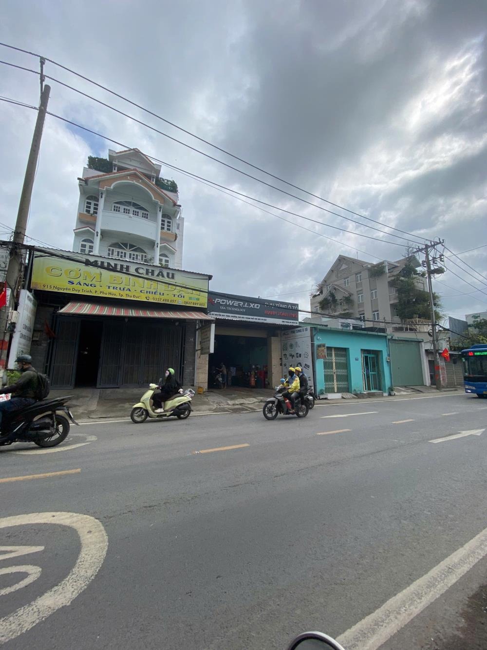 Bán Nhà Gần UBND P. Phú Hữu, Q9 - 70m², Nở Hậu, Giá 4 tỷ
