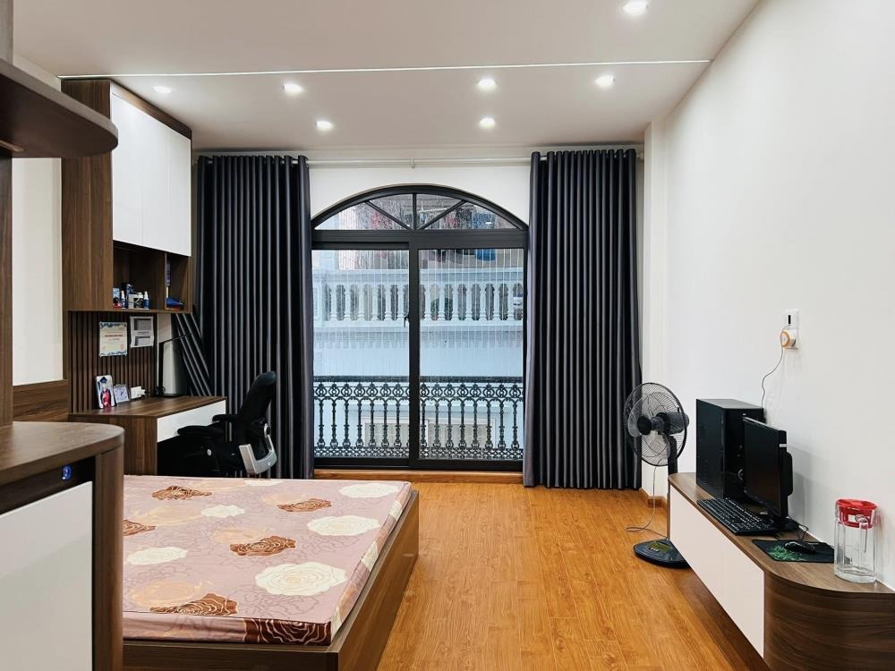 Bán Nhà Mới Đẹp Full Nội Thất, Ngõ Nông Gần Phố Minh Khai, Lạc Trung
