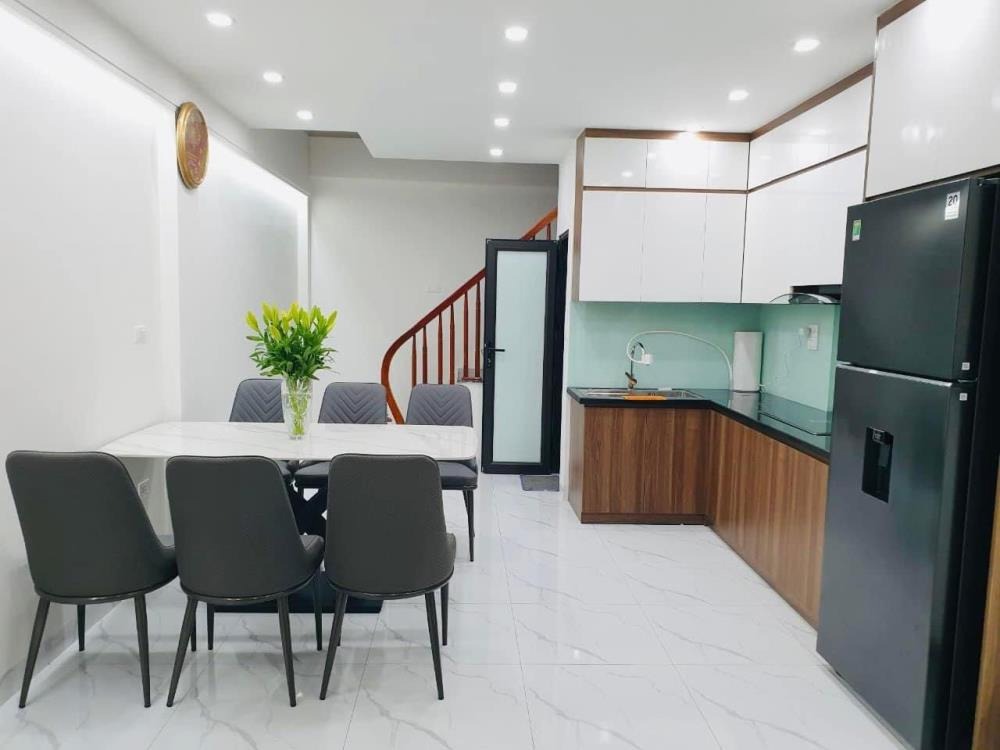 Bán Nhà Mới Đẹp Full Nội Thất, Ngõ Nông Gần Phố Minh Khai, Lạc Trung