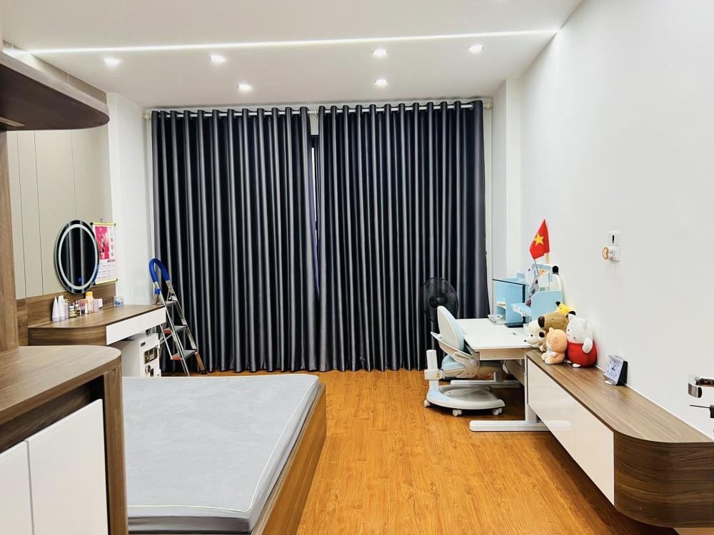 Bán Nhà Mới Đẹp Full Nội Thất, Ngõ Nông Gần Phố Minh Khai, Lạc Trung