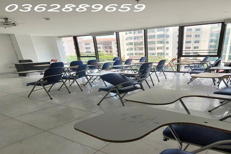 TRUNG TÂM CẦU GIẤY_MẶT PHỐ _100M 10 TẦNG THANG MÁY,VỈA HÈ 8M .
HIẾM  NHÀ BÁN.GIÁ HỢP LÝ:88 TỶ