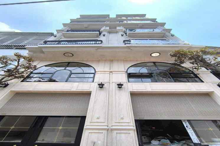 bán nhà 8 tầng thang máy, full nội thất, gần Aeon Long Biên, ôtô tránh, kinh doanh, cách cầu Trần
