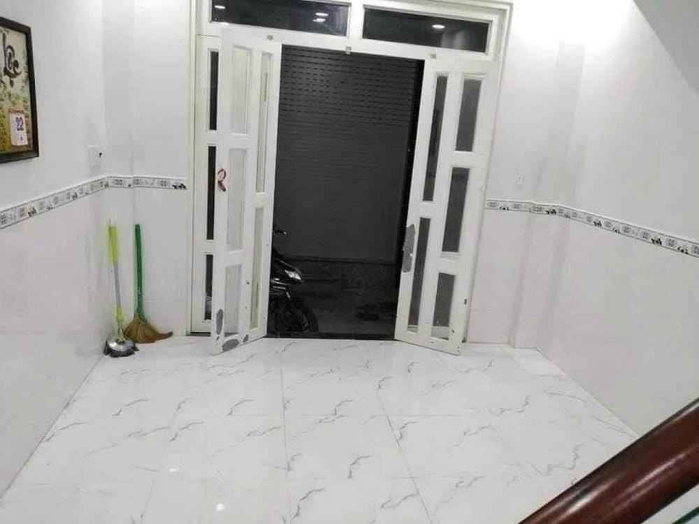 Nhà vuông 2 tầng, 32m2, đường 49, TĐ - Giá 2.95 tỷ