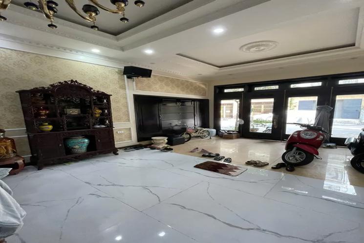 Bán LK  KĐT văn Phú, Hà Đông,PHÂN LÔ, VỈA HÈ  nhà đẹp, ở ngay, full nội thất xịn, thiết kế hiện đại
