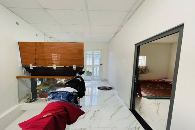 Ngay Đại Học Văn Lang Cạnh Chợ Gò Vấp