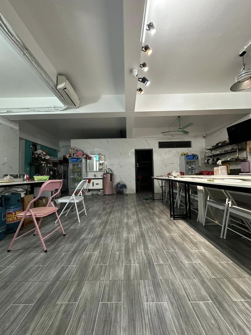 Chung Cư Lê Đức Thọ 94m² - Giá 5.9 Tỷ - Vị Trí Đắc Địa
