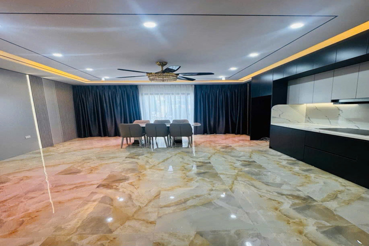 Bán nhà Nguyễn Văn Cừ 50m 6 tầng MT5m thang máy lô góc giá 10.8 tỷ