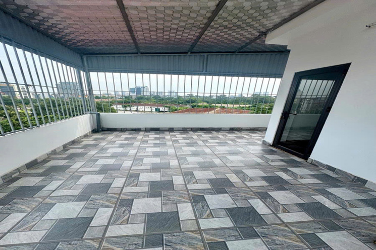 Bán nhà Nguyễn Văn Cừ 50m 6 tầng MT5m thang máy lô góc giá 10.8 tỷ