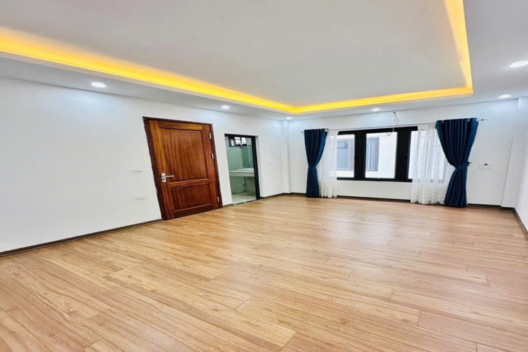 BÁN NHÀ XUÂN ĐỈNH_35 M 5 TẦNG,CẠNH TRƯỜNG TIÊU HỌC .GIÁ NHỈNH 7 TỶ