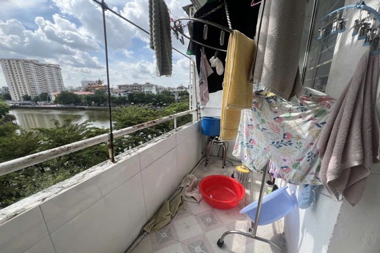 Chung cư Tầng 6 View sông 60m2 – Đinh tiên Hoàng BT