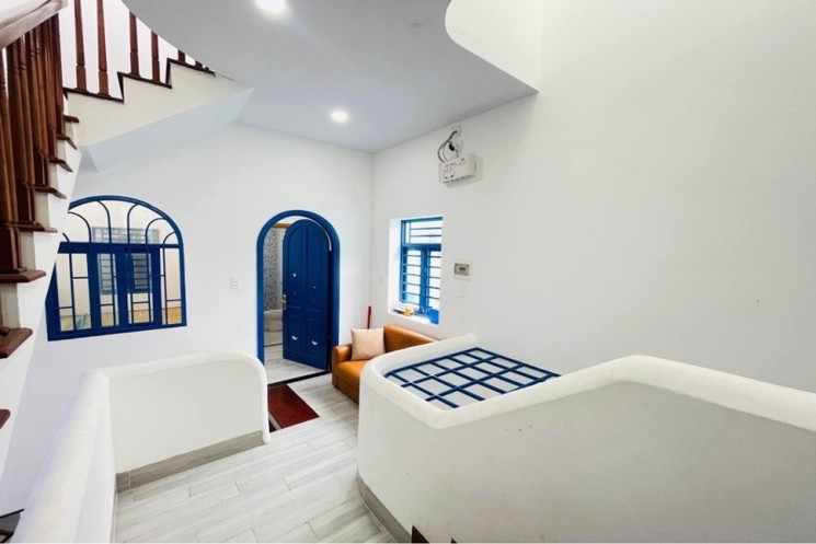 ► Nhà 30m ra MT Thi Sách, Ô tô Đậu vài bước, 60m2, 3 tầng mới xây 2 năm, cực chắc, an toàn, 4.x tỷ