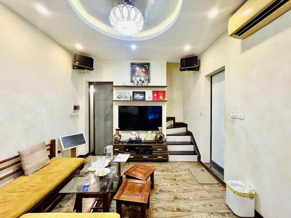 Bán Nhà Mặt Phố Bách Khoa - Kinh Doanh Sầm Uất - 14.5 Tỷ