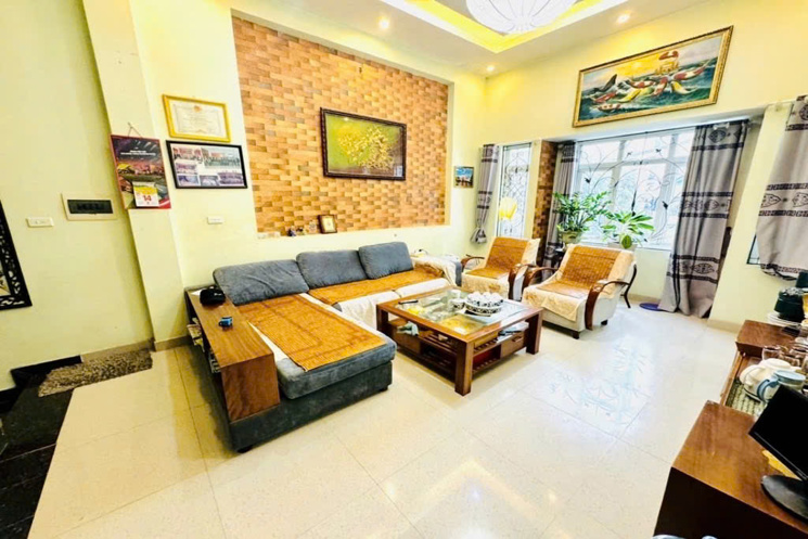 🏡 BÁN NHÀ LÔ GÓC NGOẠI GIAO ĐOÀN – XUÂN ĐỈNH – CÓ HẦM – Ô TÔ TRÁNH.DT:73 M.5 TẦNG.GIÁ :20 TỶ