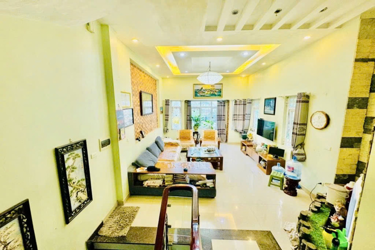 🏡 BÁN NHÀ LÔ GÓC NGOẠI GIAO ĐOÀN – XUÂN ĐỈNH – CÓ HẦM – Ô TÔ TRÁNH.DT:73 M.5 TẦNG.GIÁ :20 TỶ