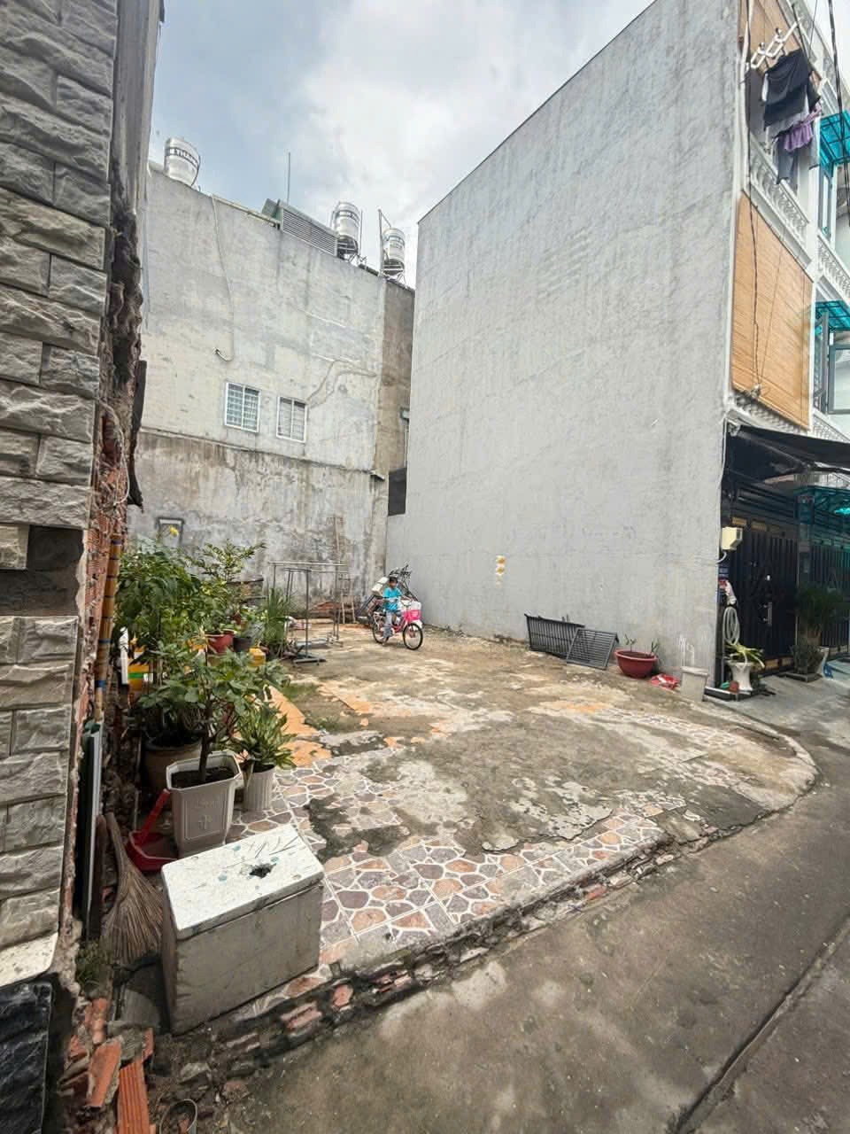 Lô đất Hiệp Thành, Q12: 6.5x11m, Giá 3 tỷ150, Pháp Lý Sổ Hồng