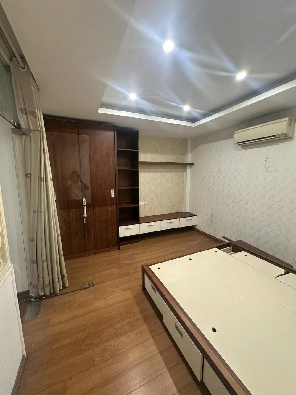 Bán nhà mặt tiền Đỗ Quang, Trần Duy Hưng - 42m² - 5 tầng - 22.5 tỷ