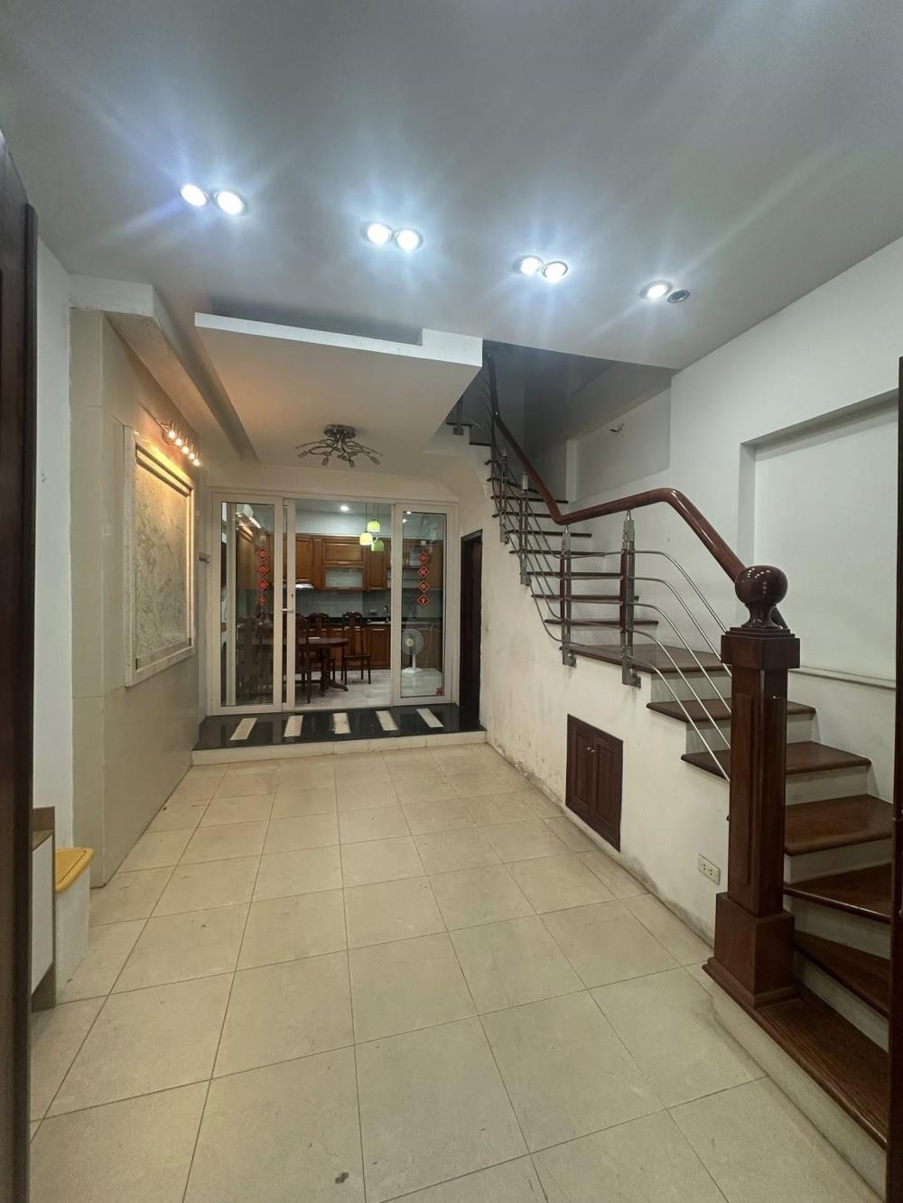 Bán nhà mặt tiền Đỗ Quang, Trần Duy Hưng - 42m² - 5 tầng - 22.5 tỷ