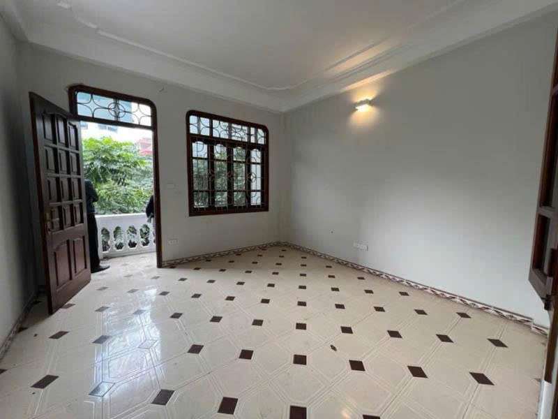Bán nhà phố Phan Kế Bính 80m2, mặt tiền 5m, vỉa hè rộng - Ba Đình, Hà Nội